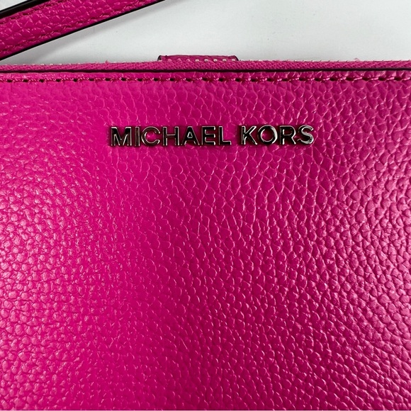Michael Kors Hot Pink Multifunctional Wallet Wristlet NWT - Picture 4 of 12